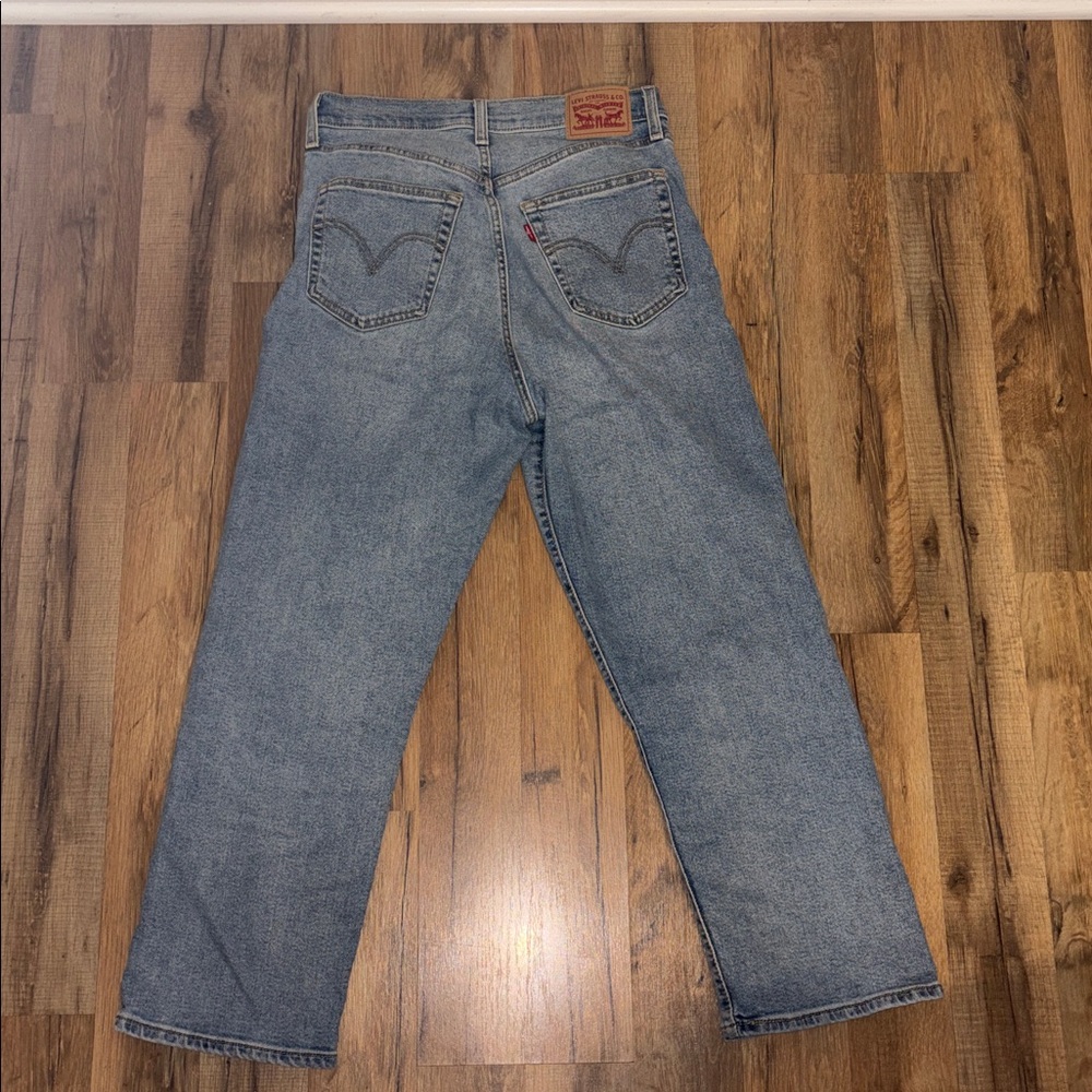 Levi’s Ribcage Straight Ankle Jeans 29x27 Light Wash - Picture 6 of 8
